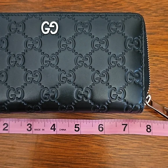 Authentic Gucci Logo Black Continental Wallet - Picture 8 of 11